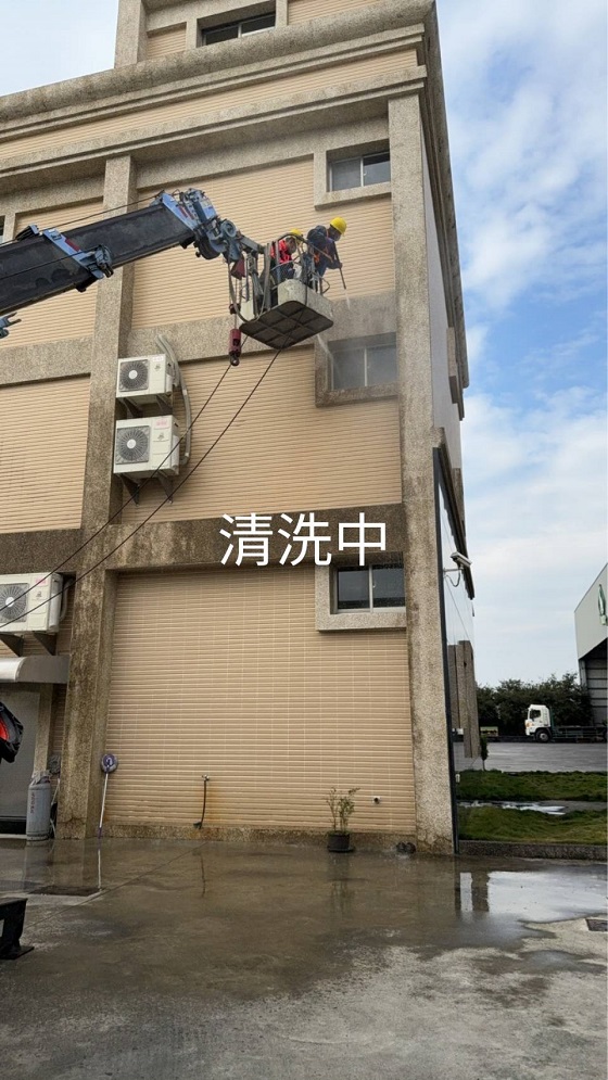 台南湖內區外牆清洗